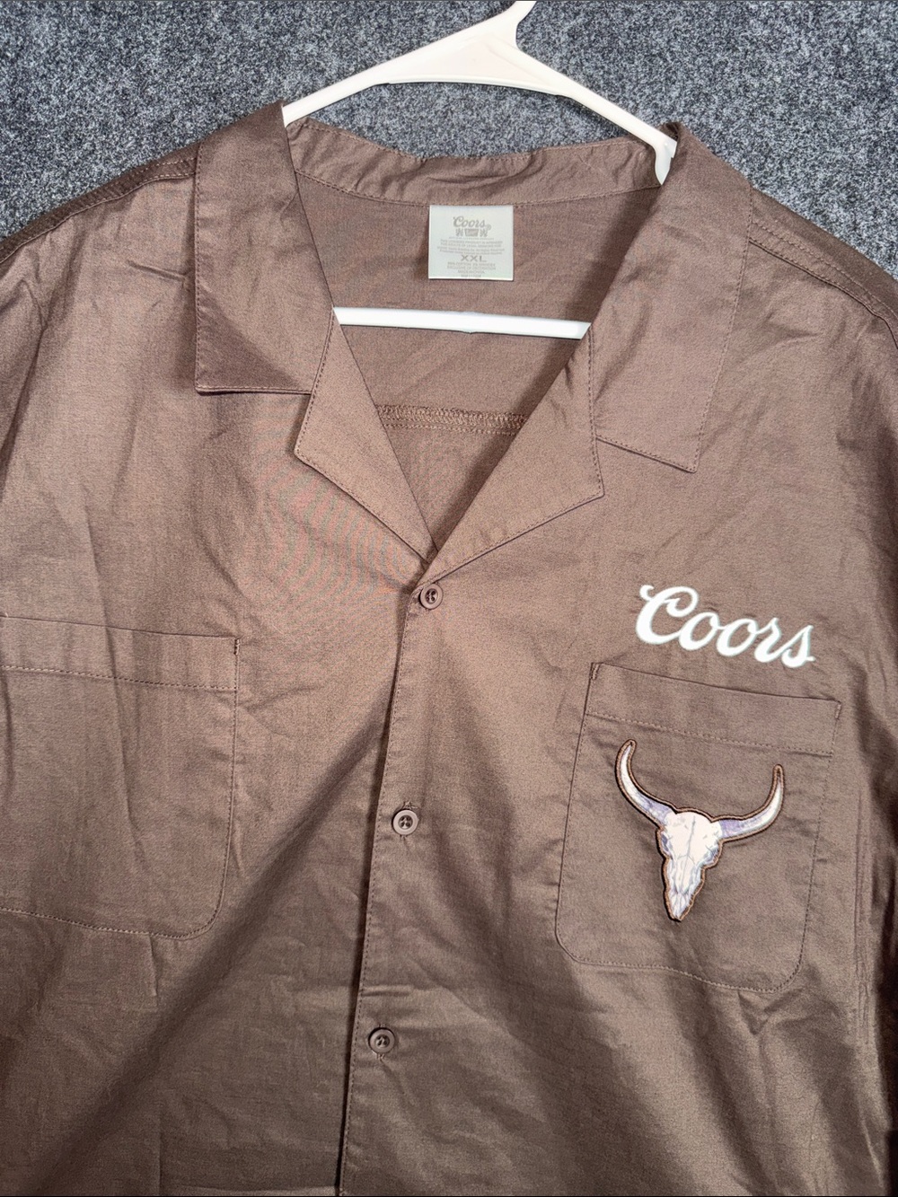 Coors Men’s Brown Short-Sleeve Camp Button-Down Shirt